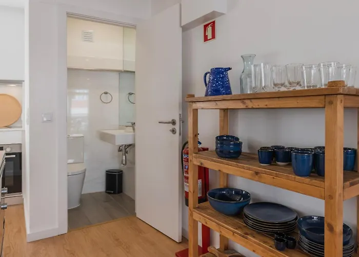 Apartment 1bdr With Ac And Terrace By Lovelystay Lissabon